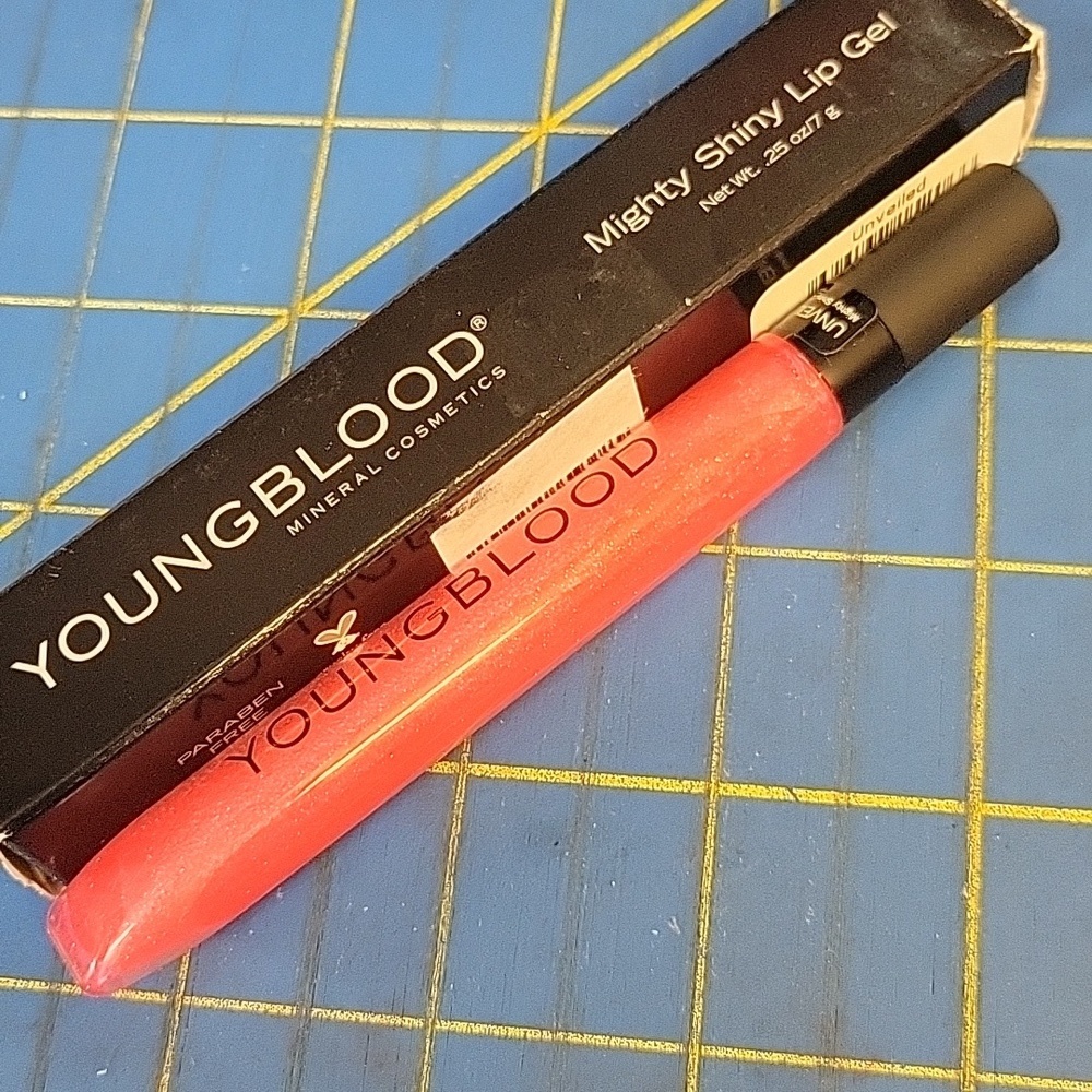 Youngblood Mighty Shiny Gels, Unveiled, 7 Gram New In Box